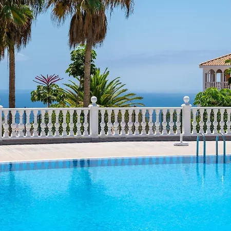 3c Atico Vista Hermosa Wifi Pool,tennis,padel,park * Los Cristianos (Tenerife)