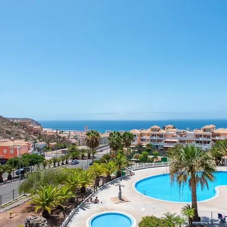 3c Atico Vista Hermosa Wifi Pool,tennis,padel,park