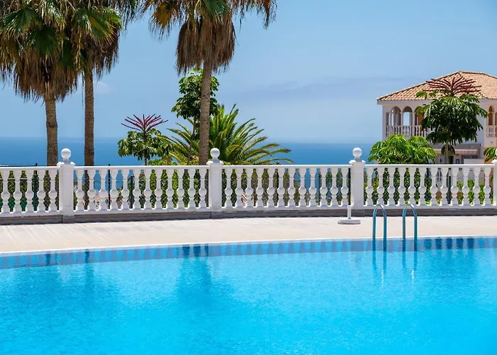 3c Atico Vista Hermosa Wifi Pool,tennis,padel,park * Los Cristianos (Tenerife)
